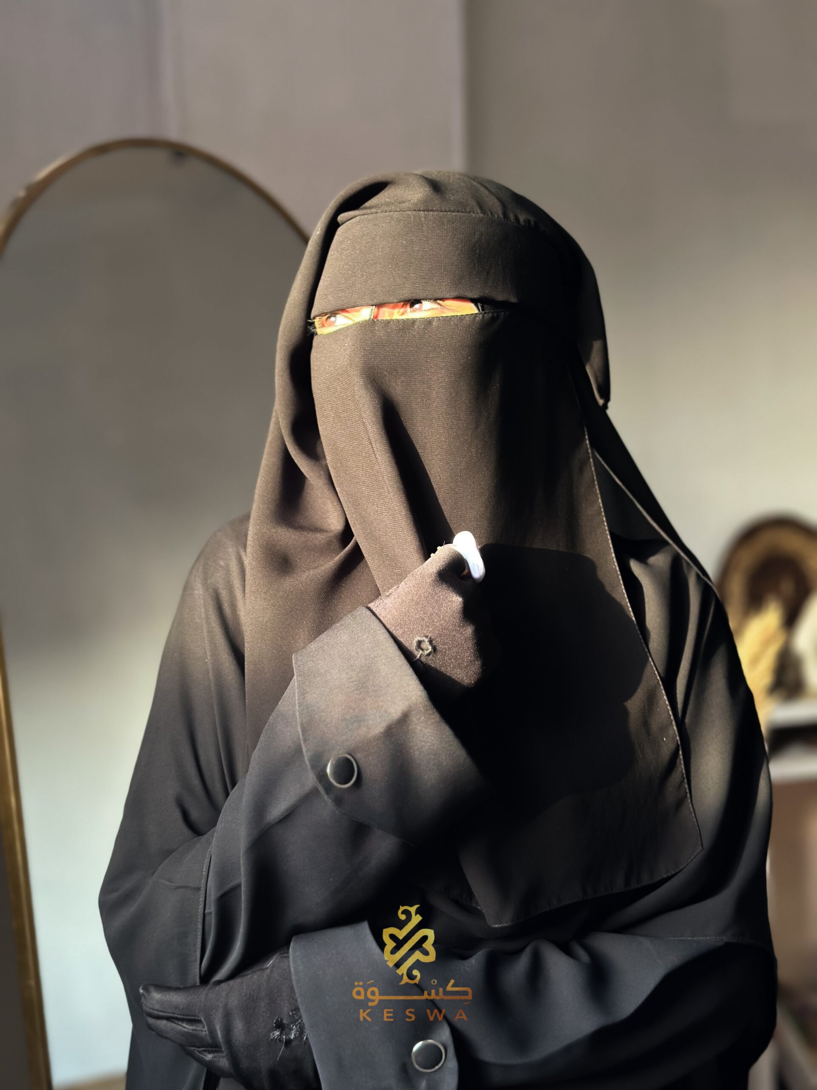 IMG_1854 نقاب ملكي